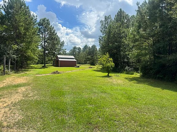 3rd image of 22473 Yankee Town Rd
