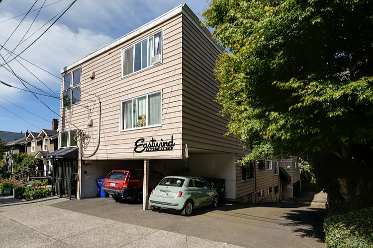1st image of 423 11th Ave E #0B-1Ba