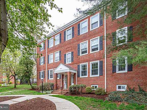 3rd image of 2854 S Abingdon St APT A2