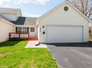 206 Sterling Ct, Genoa City, WI 53128