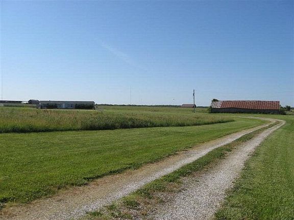 2nd image of 2214 State Road Mm