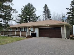 9313 Howard Lake Dr NE, Columbus, MN 55025
