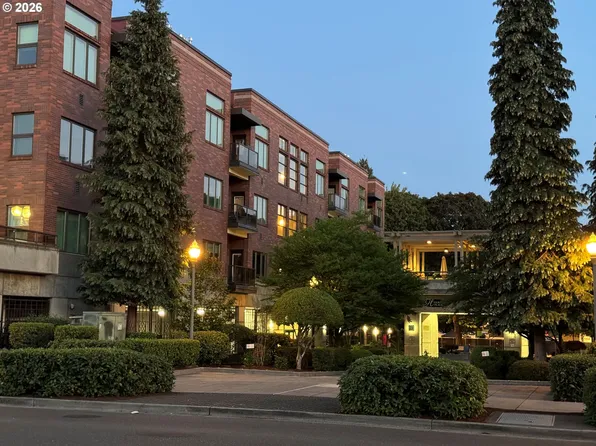 400 W 8th St Unit 224W, Vancouver, WA 98660