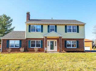 4718 Huntridge Rd, Roanoke, VA 24012