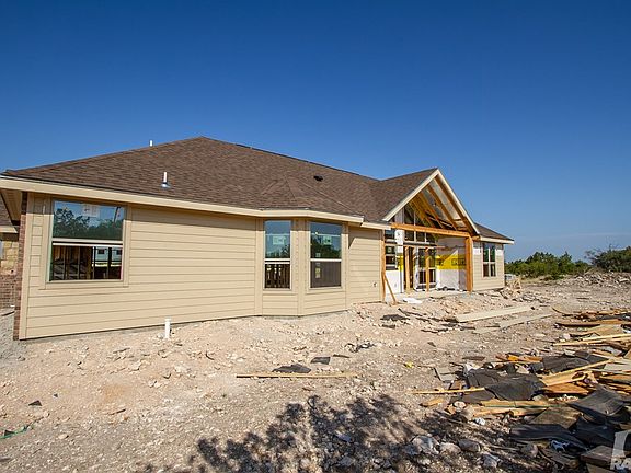 2nd image of 17250 Caballo Blanco Ln
