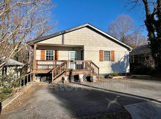 51 Argyle Ln #B, Asheville, NC 28806