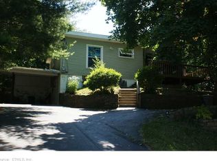 51 Cedar St, Norwich, CT 06360