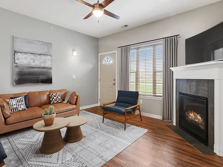 Huntington Phase III Living Room