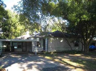 2848 Boyd Ave, Groves, TX 77619