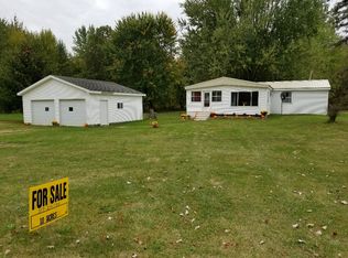 11325 W Humphrey Rd, Sumner, MI 48889