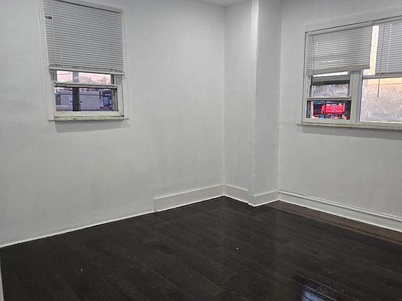 4th image of 2655 S Hutchinson St Unit 2