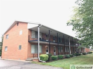 23500 Kelly Rd APT 12, Eastpointe, MI 48021