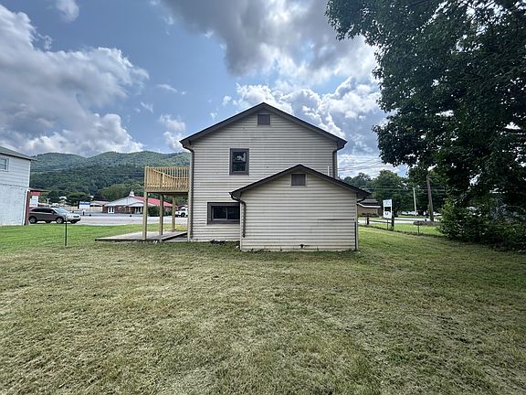 3rd image of 467 Highway 321