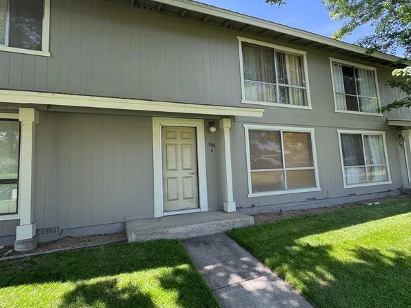 888 Mesa Ridge Dr APT 4, Sparks, NV 89434