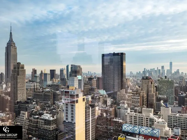 350 West 42nd Street image 5 of 14