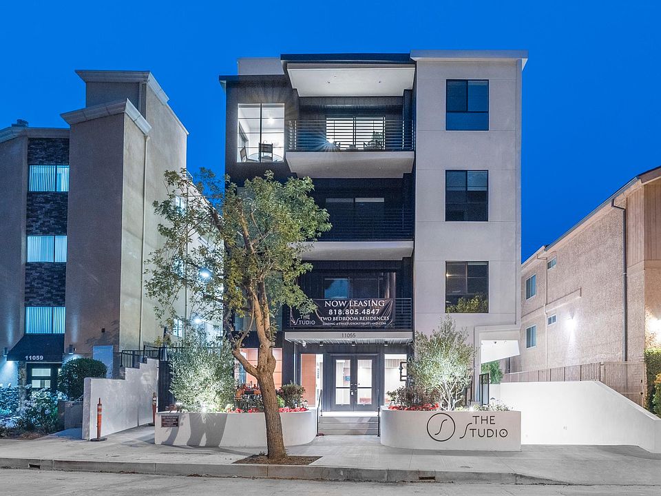 1st image of 11055 Fruitland Dr #202