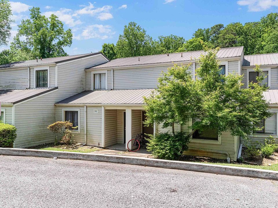 1st image of 602 Running Brook Rd