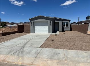 991 Berk Ave, Kingman, AZ 86409
