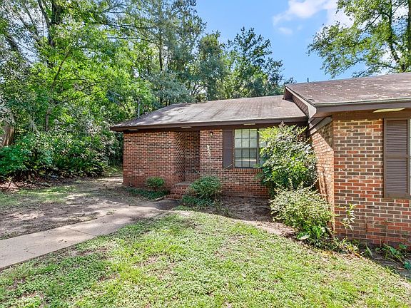 4th image of 2371 Diehl Dr #0