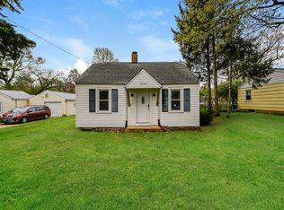 1506 E Hendryx Ln, Peoria, IL