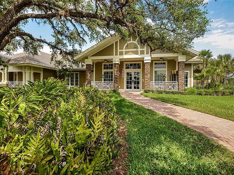 3920 Lakeview Isle Ct — Photo 47