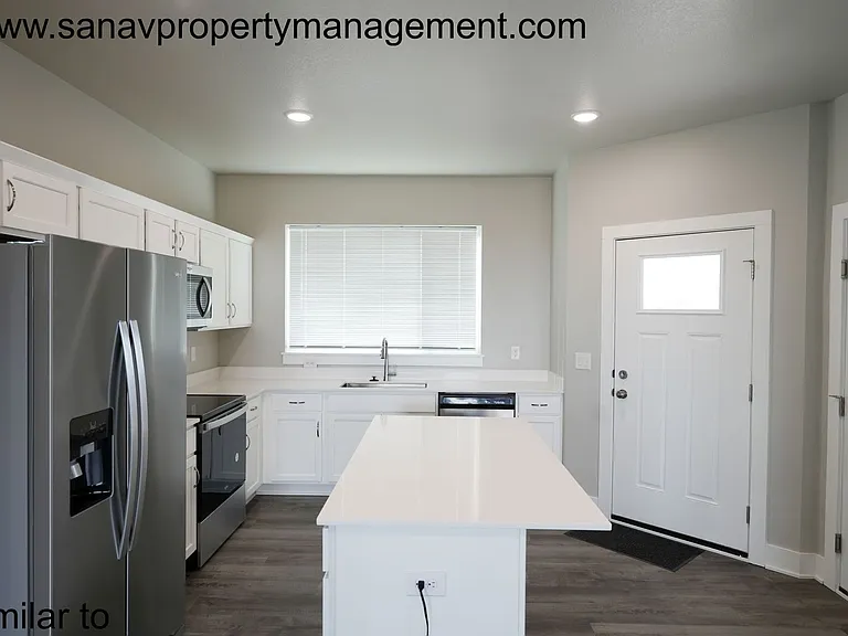 620 Kingfisher Dr — Photo 4