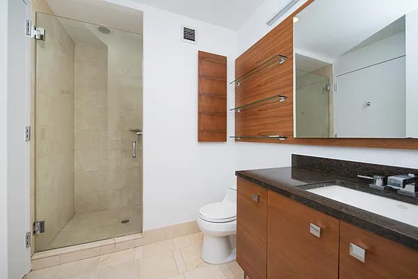 Rented by Keller Williams NYC | media 6