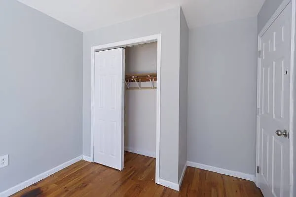 Rented by Dwelling NY Realty Inc | media 9