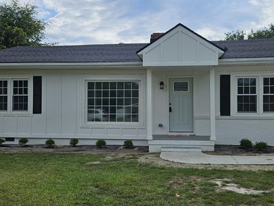 107 Carolina Avenue, Clinton, NC, 28328