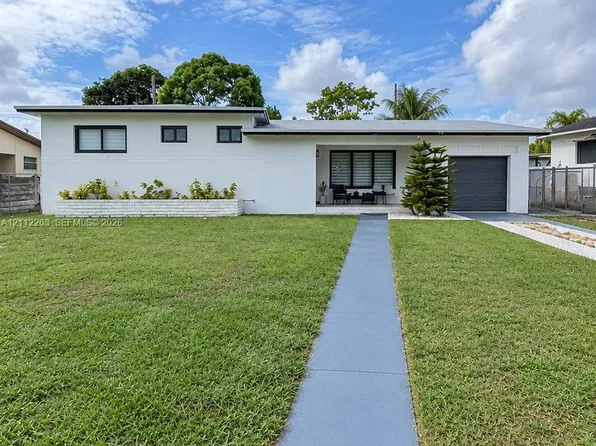 762 NW 188th Dr, Miami Gardens, FL 33169
