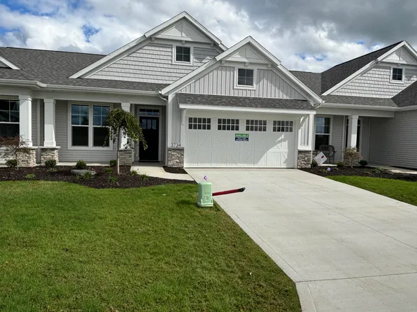 3734 Leenheer Dr #8, Grandville, MI 49418