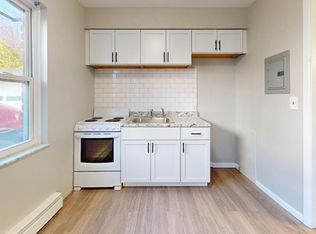 2087 W 98th St APT 2, Cleveland, OH