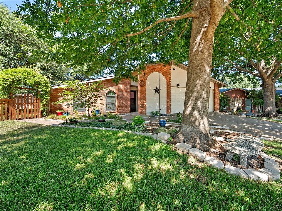 1st image of 7520 Weatherwood Ct