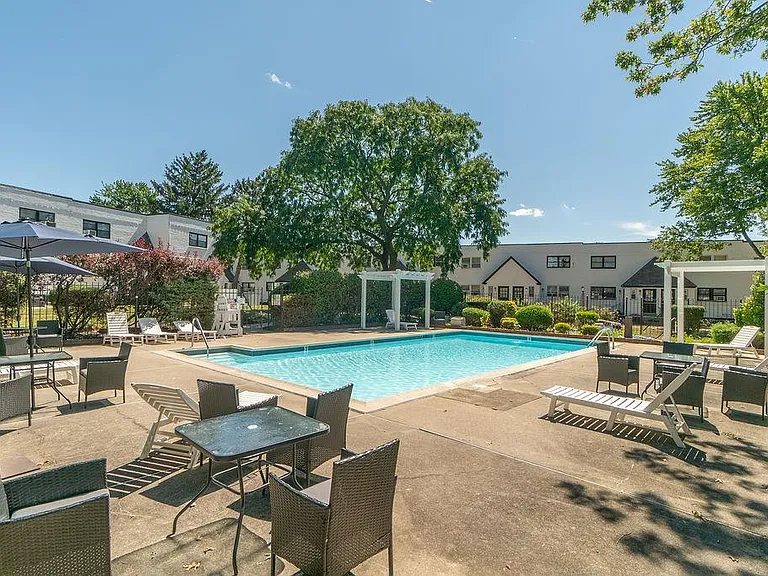 2600 Welsh Rd — Photo 9