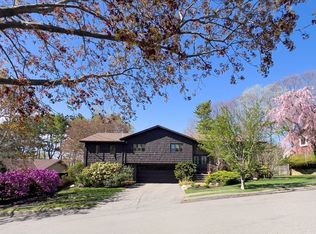 4 Gerald Rd, Marblehead, MA 01945