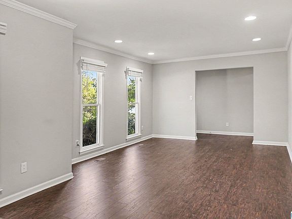 4th image of 528 Timber Ridge Dr