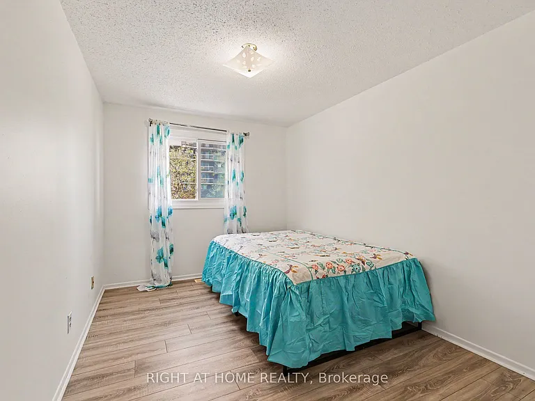 980 Gulf Pl #207 — Photo 19
