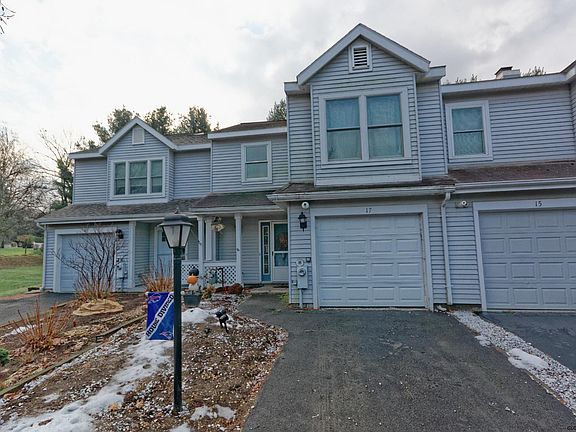 4th image of 17 Cobble Ct