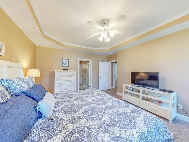 401 Waverly Hills Dr — Photo 25