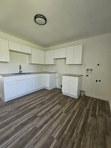 207 E 12th St SW #207 Photo 1