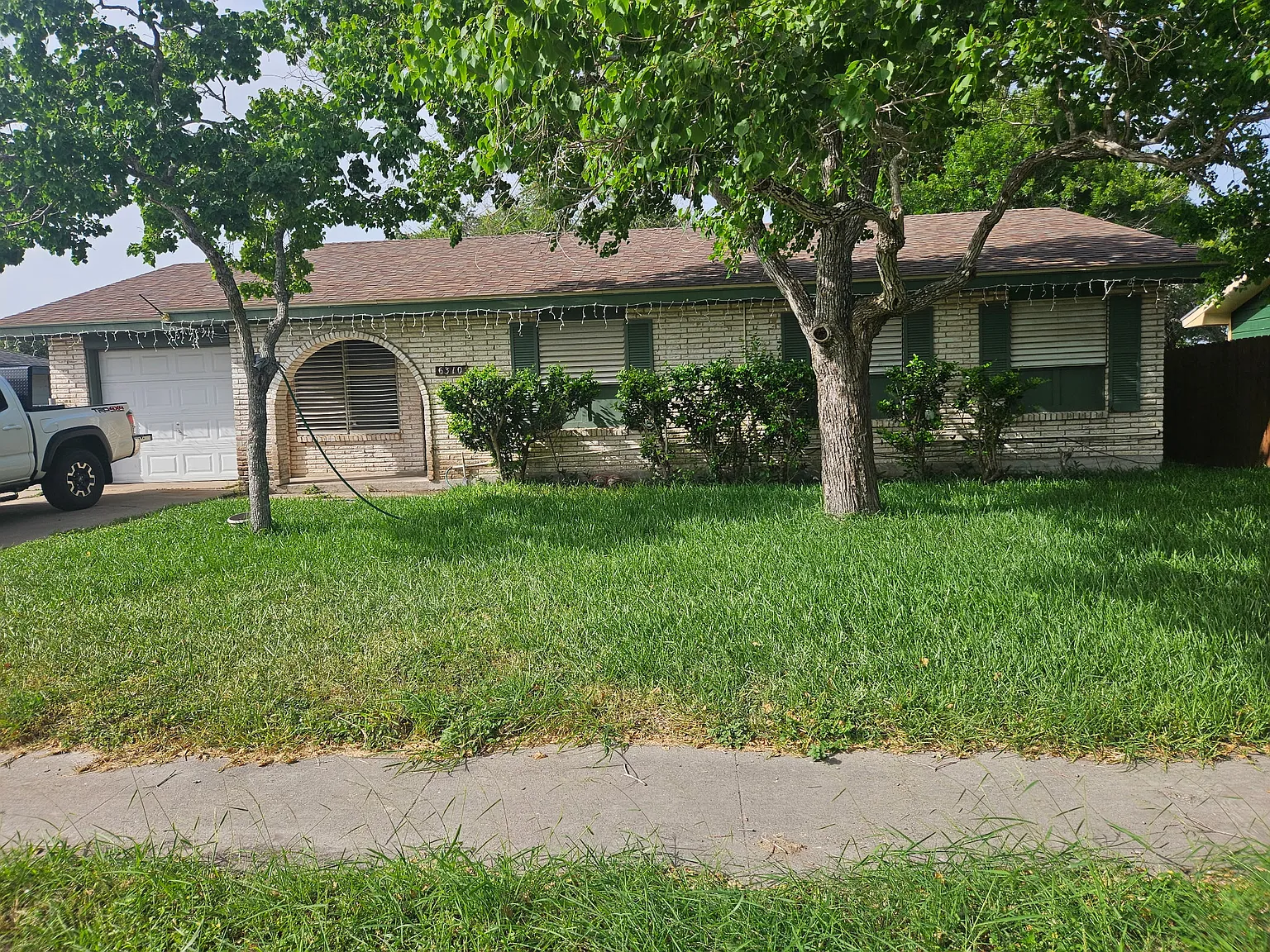 4 bed, 1456 sqft, $1,750 — Photo 1