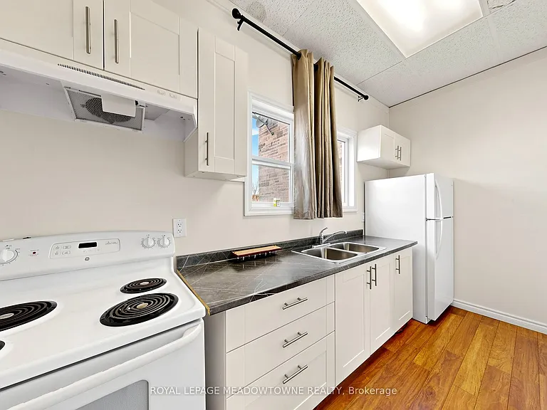 70 Mill St #7 — Photo 11