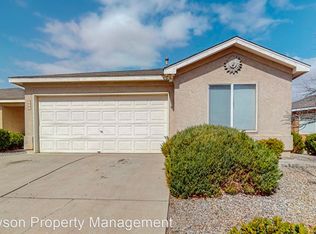 215 Vista Del Angel SW, Albuquerque, NM 87121
