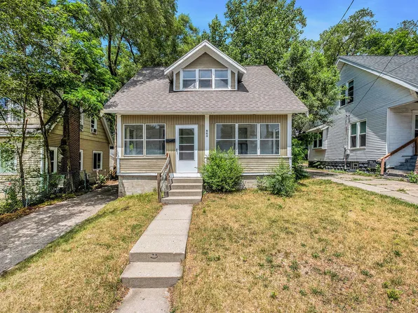 863 Burton St SE, Grand Rapids, MI 49507