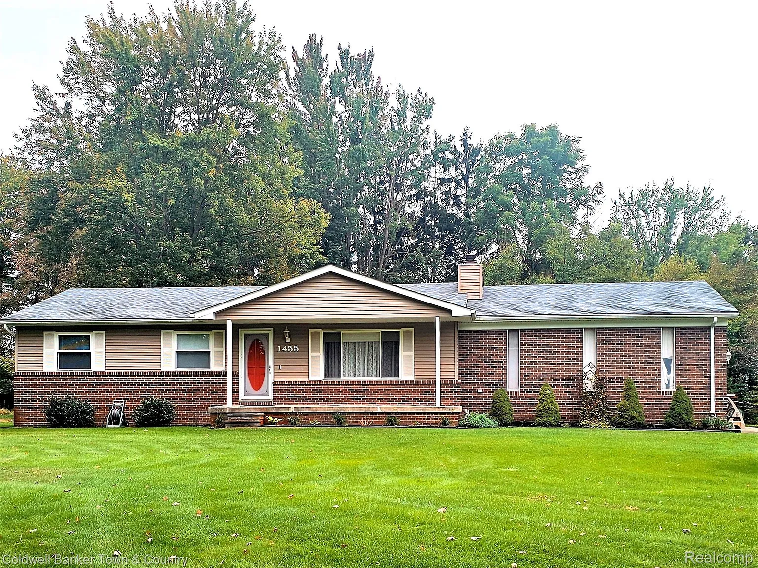 1455 N Alstott Dr photo 1