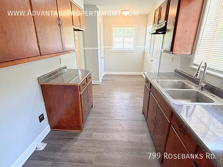 799 Rosebanks Rd — Photo 14