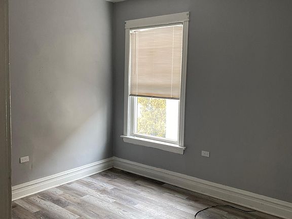 5th image of 7916 S Throop St #A1