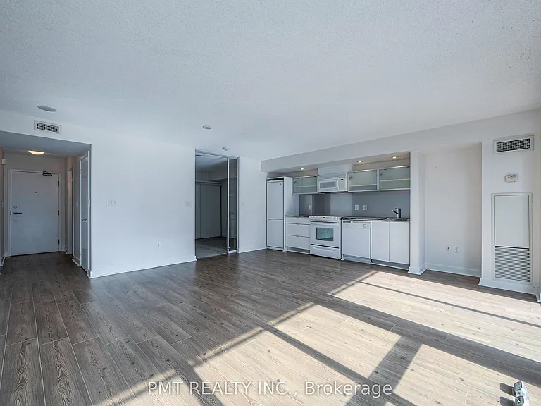 4K Spadina Ave #1721 — Photo 4