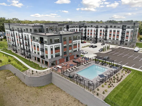 Oberon, 1160 Frost Ave #105, Saint Paul, MN 55109