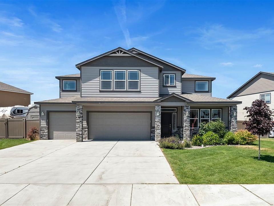 1st image of 724 Pinnacle Dr